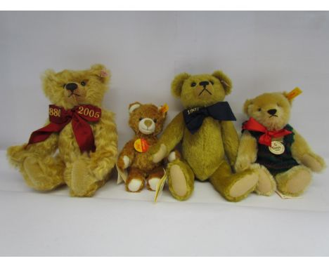 Three Steiff jointed mohair bears to include no's 00035, 038976 and 038778 together with a Steiff beanie toy 022784 (4) 