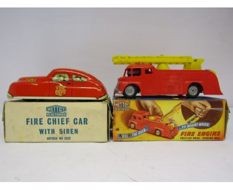 Two boxed Mettoy friction drive vehicles to include 3322 tinplate Fire Chief Car With Siren and 725 plastic Fire Engine (2, b