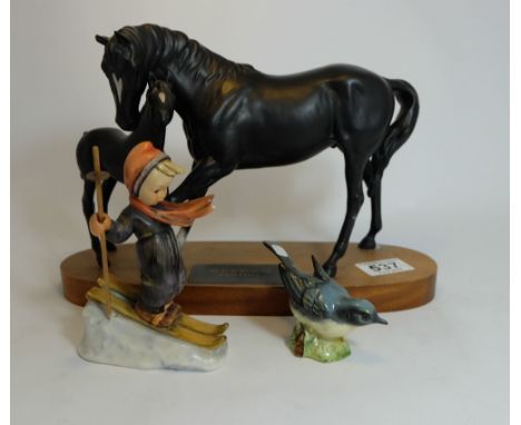 Beswick connoissuer Black beauty & foal, Grey wagtail 1041A and Goebel Hummel figure of boy skier  (3)