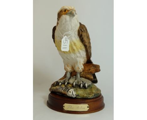 Royal Doulton model of Osprey DA139 on wood base
