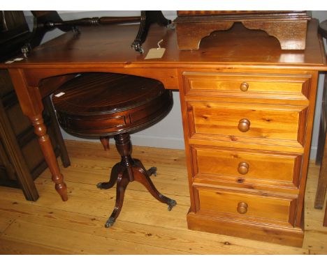 PINE DESK