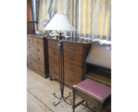 STANDARD LAMP