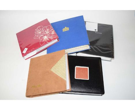 Quantity of postcard albums, Edwardian cards, Spanish bull fighting scenes, some First World War albums, some RP of the Norwi