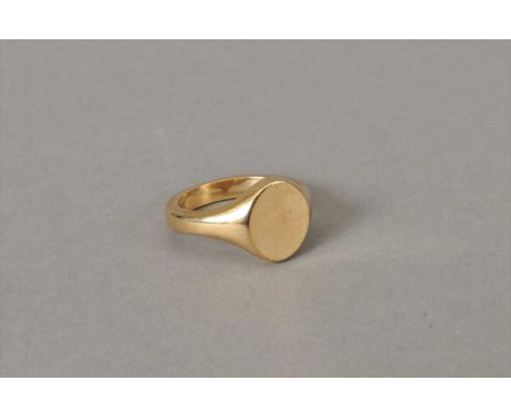 A 9ct gold signet ring, hallmarked London, ring size X, weight approx 13.2g