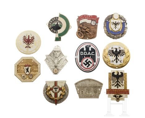 Elf Plaketten von Automobilclubs oder -veranstaltungen  Reichszielfahrt Deutsche Kampfspiele Nürnberg 1934, Sportfest der SA-