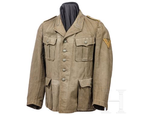 Feldbluse (Kammerstück) in der Ausführung Afrikakorps bzw. Südfront für Angehörige der Kriegsmarine Sandfarbener Leinenstoff,