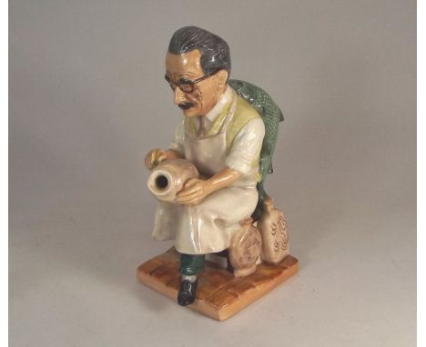 BERNARD LEACH FIGURE.
A limited edition Kevin Francis character jug of Bernard Leach. Number 96 of 200.