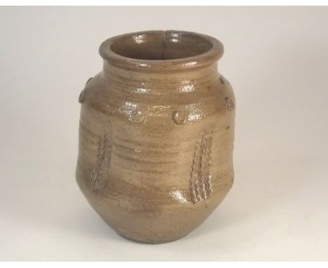 JANET LEACH.
A Janet Leach jar. Firing faults to rim. Impressed personal & Leach Pottery marks. Height 15cm.