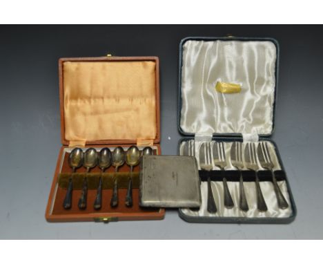 A silver cigarette case, engine turned, Birmingham 1934; a set of six silver teaspoons, Sheffield 1943, cased; a set of six s