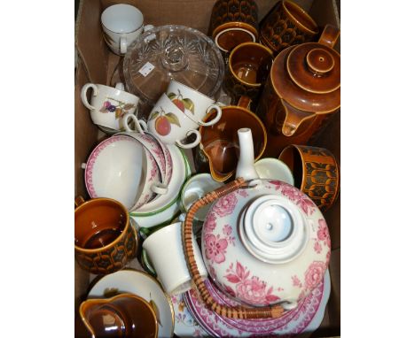 Ceramics - a Hornsea Heirloom pattern coffee set for six; a Royal Worcester Evesham coffee set; a pair of Royal Crown Derby P