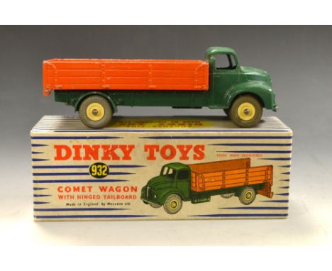 Dinky Toys 932 Comet wagon with hinged tailboard, dark green cab and chassis, bright orange wagon, cream metal hubs, spare wh