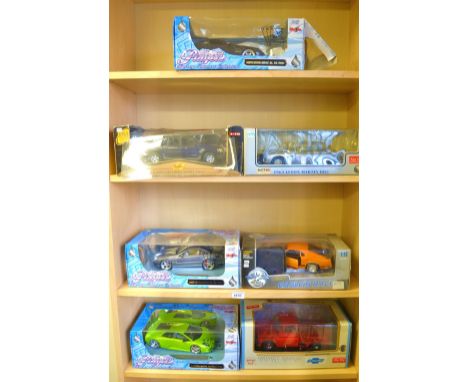 Diecast models - 1963 Aston Martin DB5, boxed; Lamborghini murcielago, boxed, all 1.18 scale; others (7) 