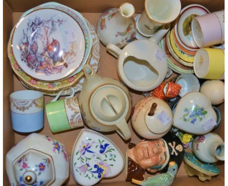 Ceramics - a Hammersley ginger jar and cover, Birds of Paradise pattern; a Coalport trinket pot and cover, Pageant; a Royal D