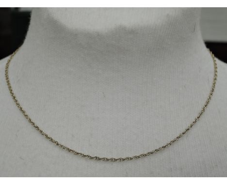 A 9ct gold open link rope chain, approx 2.7g & 16'