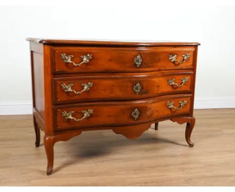 AN 18TH CENTURY ITALIAN WALNUT SERPENTINE THREE DRAWER COMMODE128cm wide; 61cm deep; 88cm high