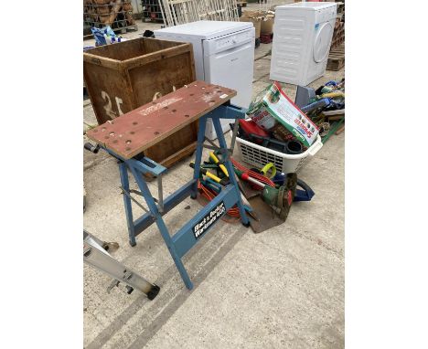 A BLACK AND DECKER WORKMATE, A BARROW TOP CONTAINING GARDEN TOOLS AND VARIOUS GARDEN TOOLS 