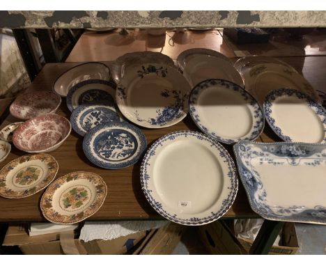 A LARGE QUANTITY OF CERAMIC PLATES TO INCLUDE ELEVEN BLUE AND WHITE MEAT PLATTERS ETC 