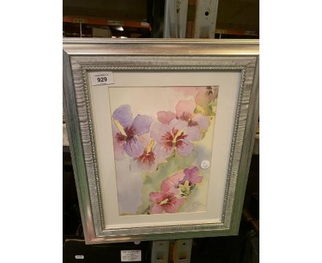 A MODERN SILVER FRAMED WATERCOLOUR FLORAL PRINT 