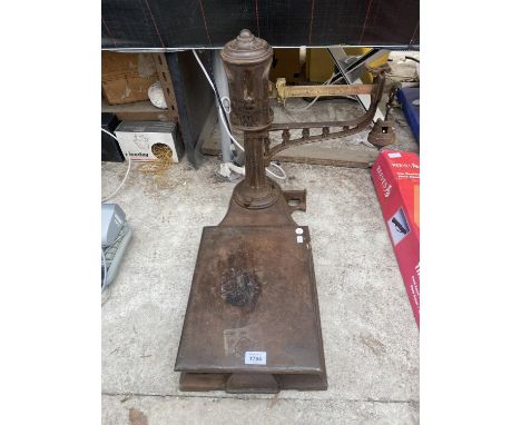 A VINTAGE SET OF COUNTER TOP PLATFORM SCALES 