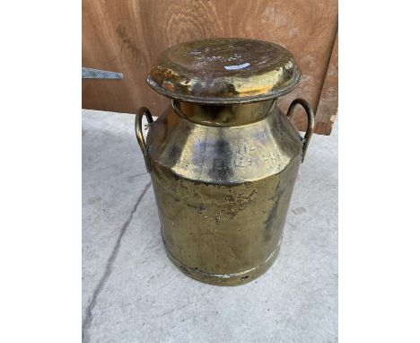 A VINTAGE BRASS 'CREAMERIES LTD' MILK CHURN WITH LID 
