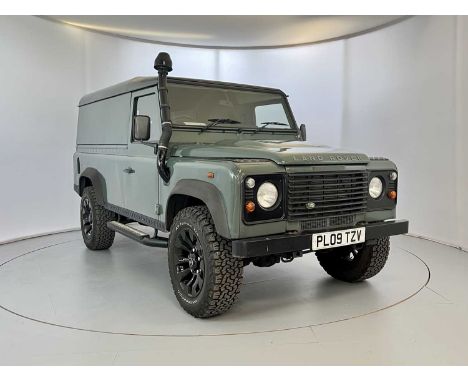 Registration: PL09TZV VIN: SALLDHAS7AA782428 Milage Showing: 50,000 Transmission: Manual MOT: 21/06/2023Built in 2009 this 2.