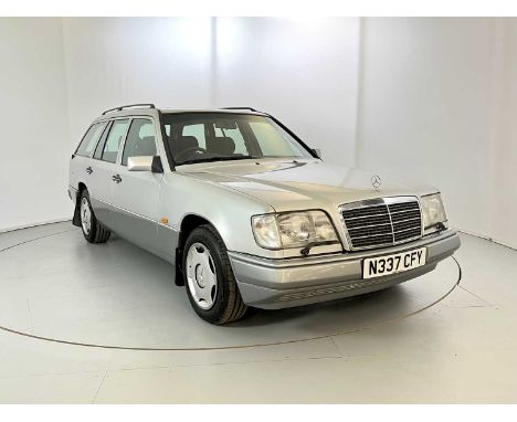 Registration: N337CFY VIN: WDB1240792F332574 Milage Showing: 116,000 Transmission: Automatic MOT: 27/11/2023116,000 milesOrig