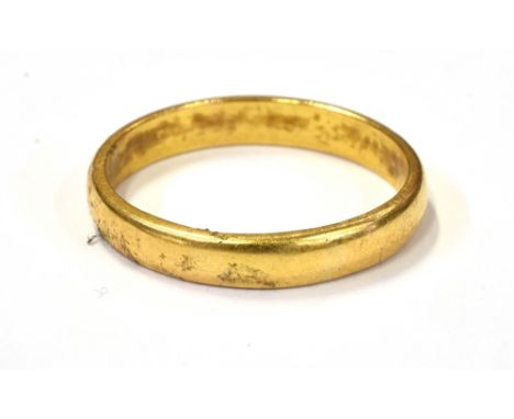 22CT GOLD WEDDING BAND 3.4mm wide, plain gold band, hallmarked 22 Sheffield, ring size R.  Weight 4.1 grams.