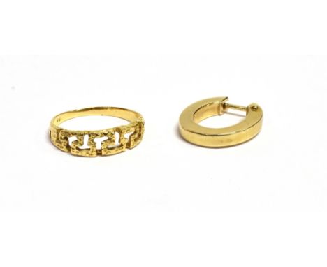 18CT GOLD RING &amp; 9CT EARRING Greek key design to front of ring, stamped 18ct, ring size K.  Weight 1.9 grams.  Together w