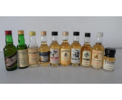 Ten vintage miniature bottles of differing brands of blended Scotch whiskey (10) 