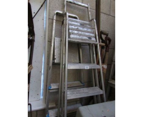 2 step ladders