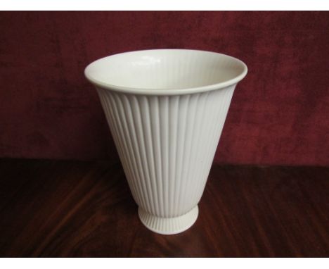 A Wedgwood of Etruria cream ribbed ceramic flower vase, 20cm x 15cm diameter