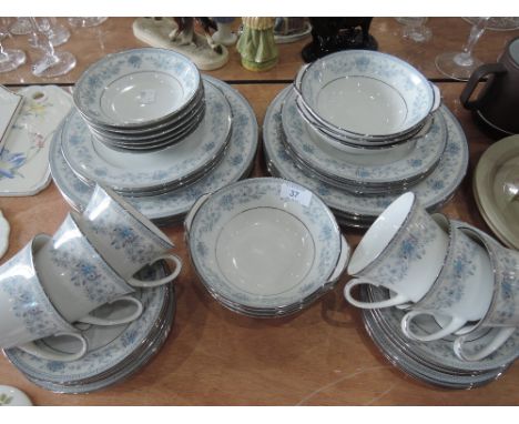 A Noritake 'Blue Hill' Pattern No: 2482 part dinner service (42 pieces approx)