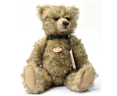 Steiff Jeremy Bear white tag 035180, LE 1500, brown tipped sliver mohair, green leather collar, fully jointed, tilt growler, 