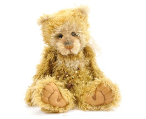 Charlie Bears Isabelle Collection Munroe teddy bear, SJ 5066, LE 278/350, 2012, designed by Isabelle Lee, golden and blonde m