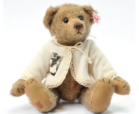 Steiff Anni teddy bear, white tag 036897, LE 1500, 2011, antique caramel mohair, she was inspired by a bear that won the Stei