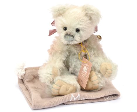 Charlie Bears Scallywag Isabelle Minimo Collection teddy bear, designed by Isabelle Lee, LE 39/2000, grey variegated mohair, 