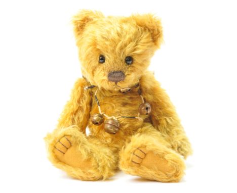 Charlie Bears Treacle Isabelle Collection teddy bear, SJ 4374, LE 285/300, Autumn 2009, designed by Isabelle Lee, golden moha