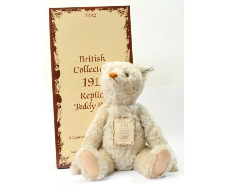 Steiff British Collectors replica 1911 teddy bear, white tag 406645, limited edition of 3000, winter white distressed mohair,