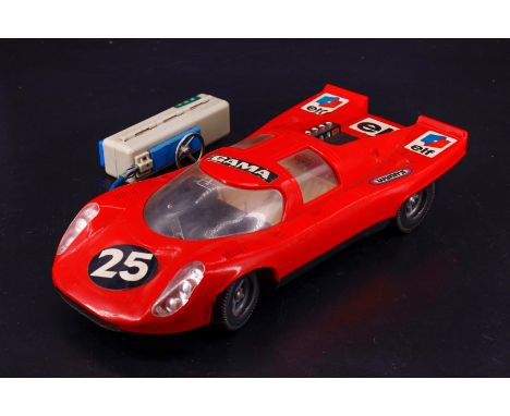 Gama Porsche 917, Nr. 4921, Kunststoff, rot, batteriebetrieben, mit Fernlenkung, 1:12, Gebrauchsspuren, Made in Western Germa