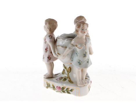Thüringer Porzellanfigur Vase mit Mädchenreigen, handbemalt, blauer Unterglasurstempel R. B., H 14