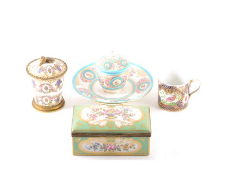 A Sevres style porcelain jar, in the Louis XVI style, 13cm; a blue Celeste encrier, dished circular base; a Samson Worcester 