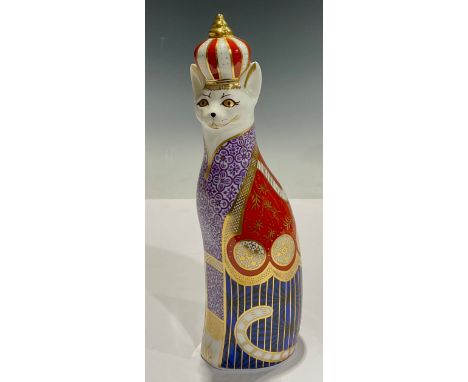 A Royal Crown Derby model from the Royal Cats Collection, Abyssinian Cat, 22cm tall, red printed mark, first quality 