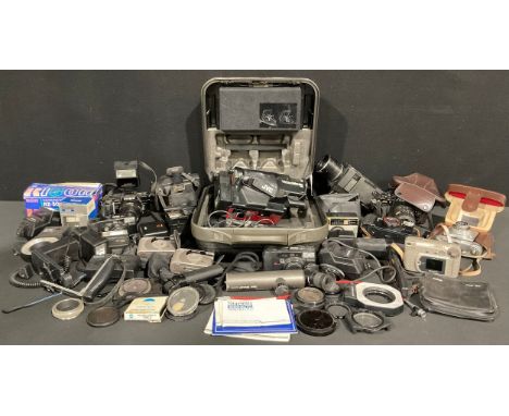 Cameras and Photographic Equipment - a Canon A-1 SLR camera; a Minolta 7000 SLR camera; other cameras, including Kodak Advant