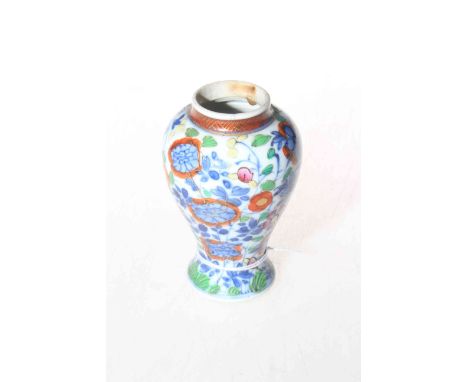 Circa 1800 Chinese porcelain enamel painted vase, 10cm