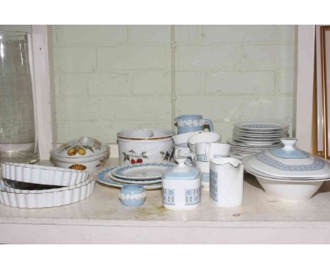Royal Doulton 'Counterpoint' service, Royal Worcester' Evesham' flan dishes, etc