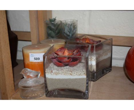 Mixed Lot: Artificial flowers, scented candles, glass trinket box