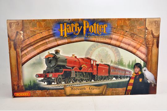 hornby harry potter hogwarts express electric train set