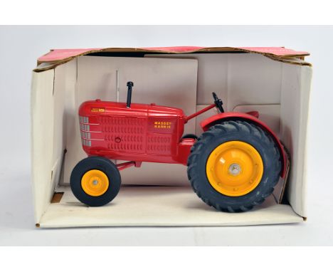 Spec Cast 1/16 Massey Harris 101 Tractor. Wide Front. NM to M in Box.