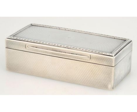 A GEORGE V RECTANGULAR SILVER TRINKET BOX, ENGINE TURNED, 9.5CM W, LONDON 1914, 3OZS 17DWTS