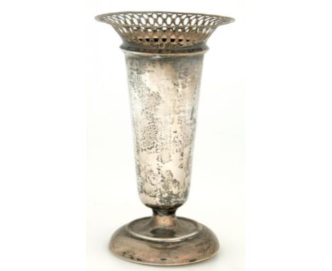 A GEORGE V SILVER VASE, OF TRUMPET SHAPE WITH PIERCED TRELLIS RIM, 15.5CM H, BIRMINGHAM 1917, LOADED, MISCELLANEOUS ORNAMENTA